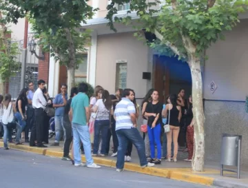 Dolor y desazón en el velatorio Dolor y desazón en el velatorio