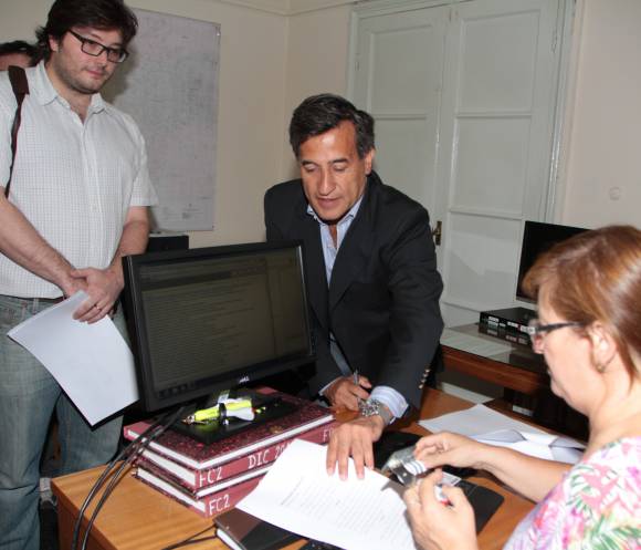 Presentan denuncia penal por las viviendas del IPV Presentan denuncia penal por las viviendas del IPV