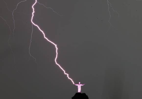 El Cristo herido El Cristo herido