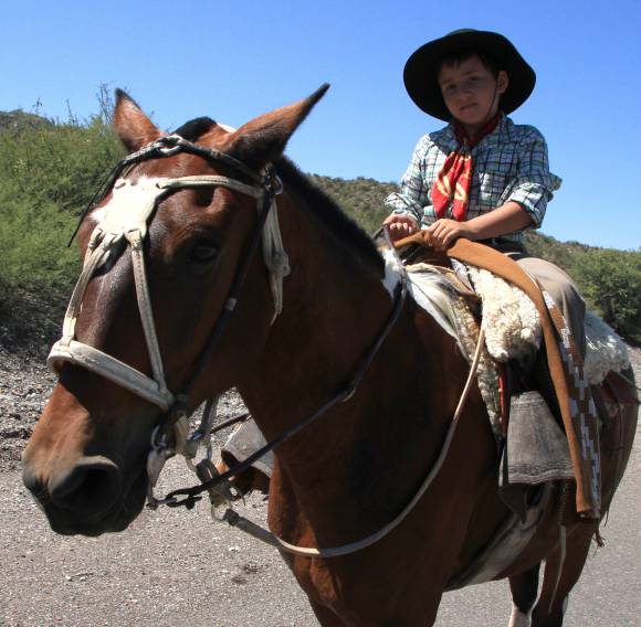 Los niños, el condimento de la cabalgata a Huaco Los niños, el condimento de la cabalgata a Huaco