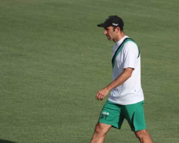 “Hoy me interesa desempeño, no resultados” “Hoy me interesa desempeño, no resultados”