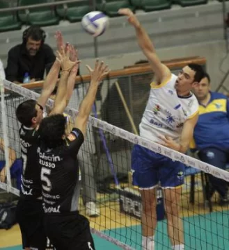 UPCN juega el clásico y Obras, su gran esperanza UPCN juega el clásico y Obras, su gran esperanza