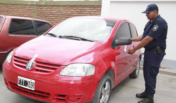 Presos por dos robos Presos por dos robos