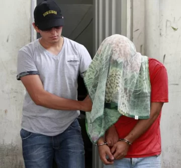 Asaltante reconocido en 3 golpes Asaltante reconocido en 3 golpes