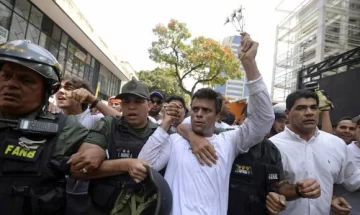 Se entregó el opositor López en un día fatal Se entregó el opositor López en un día fatal