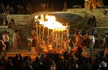 El cerro tomó vida y contó cómo fue el camino revolucionario hacia la libertad El cerro tomó vida y contó cómo fue el camino revolucionario hacia la libertad