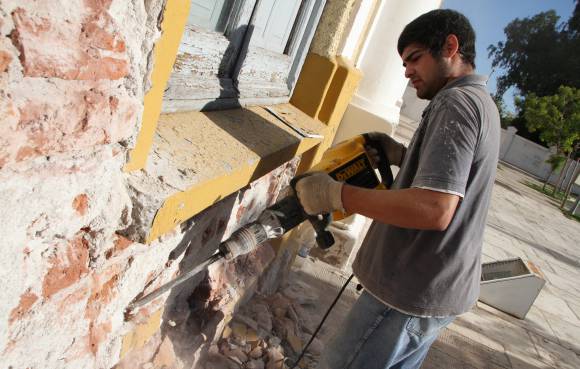 Cultural San Martín: casi lista la obra por la humedad Cultural San Martín: casi lista la obra por la humedad