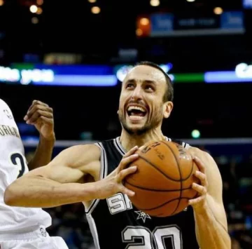 Ginóbili llegó a 11 Ginóbili llegó a 11