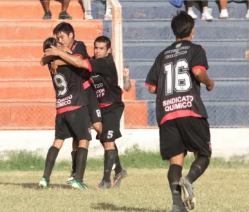 Hay vida en la Villa Hay vida en la Villa