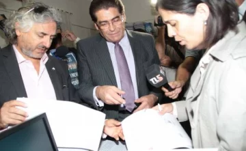 De Sanctis, sobre Expropiaciones: “Hay jueces a los que les quema la causa y no quieren intervenir” De Sanctis, sobre Expropiaciones: “Hay jueces a los que les quema la causa y no quieren intervenir”