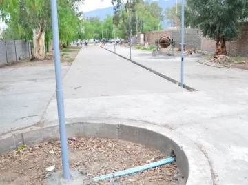 Zonda: la peatonal, casi lista Zonda: la peatonal, casi lista