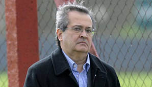 Independiente en llamas: tras la derrota, renunció Javier Cantero Independiente en llamas: tras la derrota, renunció Javier Cantero