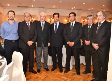 Cena aniversario en el Club Social Cena aniversario en el Club Social