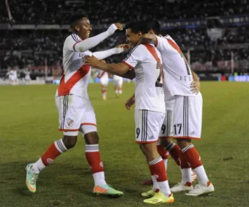 Con toque colombiano River cantó victoria ante Rafaela Con toque colombiano River cantó victoria ante Rafaela