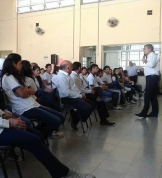 Educación vial para los jóvenes Educación vial para los jóvenes