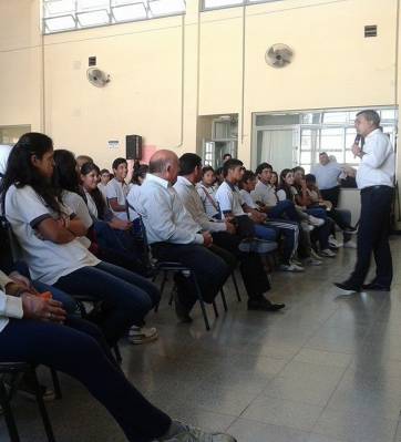 Educación vial para los jóvenes Educación vial para los jóvenes