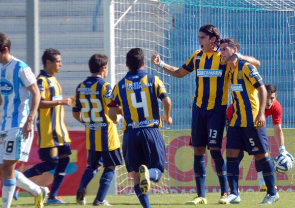 Central ganó y sigue prendido Central ganó y sigue prendido