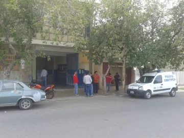 Roban $200.000 de la sede de la UOCRA: creen que fue una entrega Roban $200.000 de la sede de la UOCRA: creen que fue una entrega