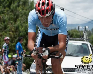 De Fino se tutea con la gloria De Fino se tutea con la gloria