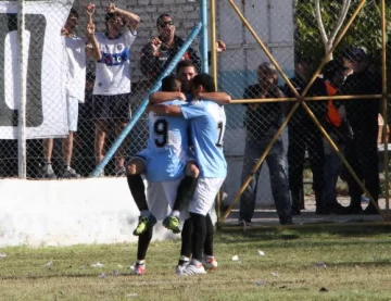 Clásico barrial en la Esquina Colorada Clásico barrial en la Esquina Colorada