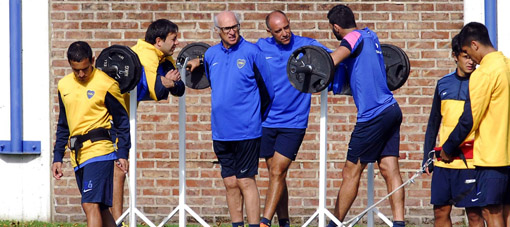 Se filtró la “lista negra” de Bianchi: hay 8 jugadores a punto de quedar desvinculados de Boca Se filtró la “lista negra” de Bianchi: hay 8 jugadores a punto de quedar desvinculados de Boca