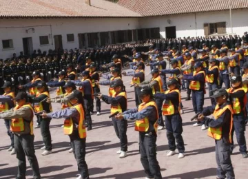 Capacitarán al grupo más numeroso de uniformados Capacitarán al grupo más numeroso de uniformados