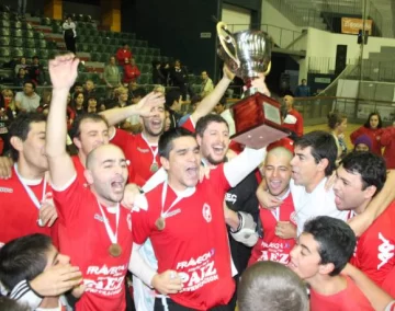 El Sindicato se coronó El Sindicato se coronó