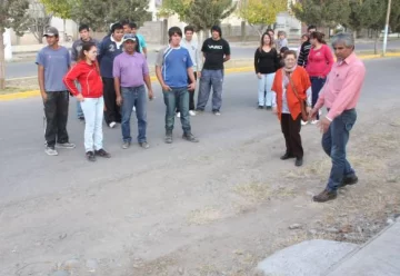 Las familias que se unieron para hacer rampas gratis Las familias que se unieron para hacer rampas gratis