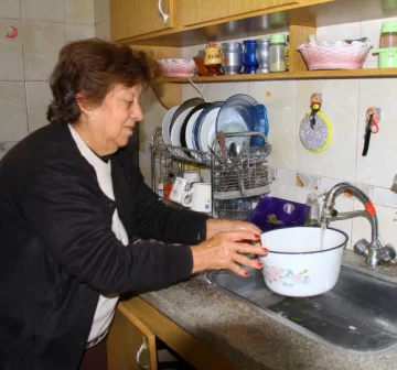 Fin para el agua potable turbia y escasa en Sarmiento Fin para el agua potable turbia y escasa en Sarmiento