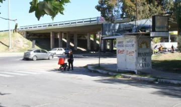 A un canillita le sacan de su lugar un puesto de 40 años A un canillita le sacan de su lugar un puesto de 40 años