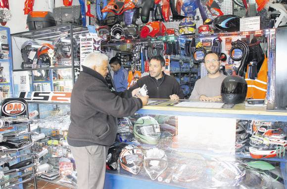 Se agudizó el faltante de repuestos de autos y motos Se agudizó el faltante de repuestos de autos y motos