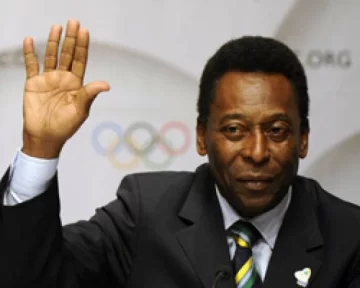 Pelé aceptó que se siente avergonzado Pelé aceptó que se siente avergonzado