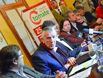 Presentaron seminarios agrícolas Presentaron seminarios agrícolas