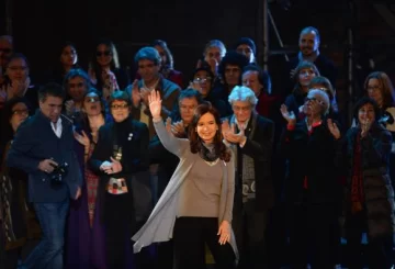 Cristina llamó a la unidad pero “no cualquier unidad” Cristina llamó a la unidad pero “no cualquier unidad”