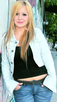 Karina canta este jueves Karina canta este jueves