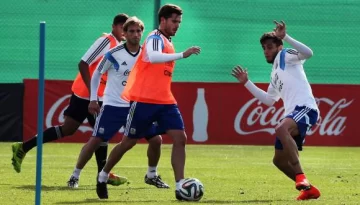 Fernando Gago: “La lesión ya pasó” Fernando Gago: “La lesión ya pasó”