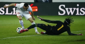 Suiza, bajo vuelo ante Jamaica Suiza, bajo vuelo ante Jamaica