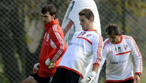 Ramón Díaz le respetó el lugar a Barovero y sacó a Chichizola Ramón Díaz le respetó el lugar a Barovero y sacó a Chichizola