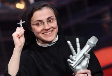 Sor Cristina ganó el cielo con su canto Sor Cristina ganó el cielo con su canto