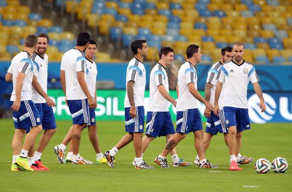 Argentina abre su ilusión Argentina abre su ilusión