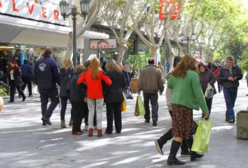 Día del Padre: baja venta y esperan repunte a fin de mes Día del Padre: baja venta y esperan repunte a fin de mes