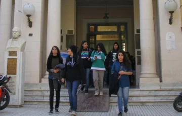 Una jornada dejará hoy sin clases a la Secundaria Una jornada dejará hoy sin clases a la Secundaria