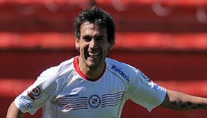 Figueroa, muy cerca de ser el primer refuerzo de San Martín Figueroa, muy cerca de ser el primer refuerzo de San Martín