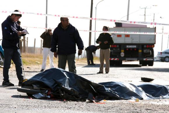 Tragedia y drama: muere en un choque y encima le roban Tragedia y drama: muere en un choque y encima le roban