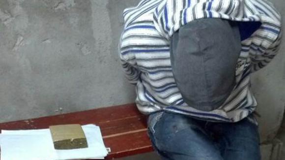 Cayó con casi medio kilo de droga Cayó con casi medio kilo de droga