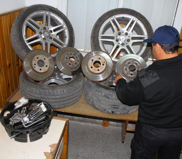 ¿Estafó a aseguradoras que representa con falsos robos? ¿Estafó a aseguradoras que representa con falsos robos?