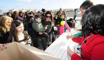 Guía para ayudar a quienes ayudan a los niños en su día Guía para ayudar a quienes ayudan a los niños en su día