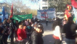 La comunidad Huarpe reclamó por la tenencia de tierras La comunidad Huarpe reclamó por la tenencia de tierras