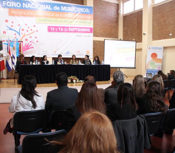 El Foro comenzó con buen apoyo El Foro comenzó con buen apoyo