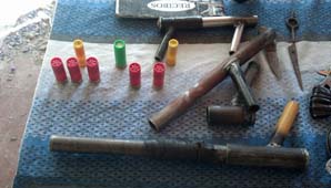 Cayó una banda que robaba bajo la modalidad escruche: uno de los integrantes es menor Cayó una banda que robaba bajo la modalidad escruche: uno de los integrantes es menor